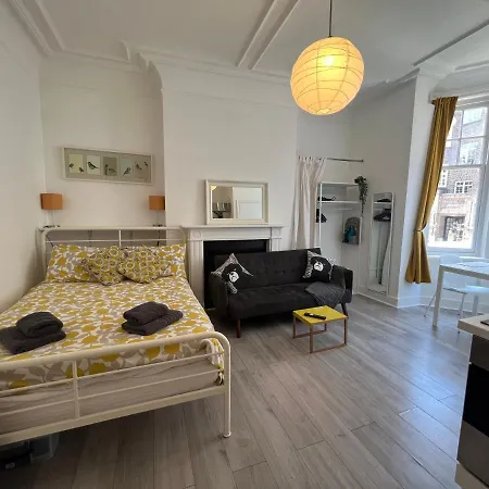 Glenmore Suites Лондон Экстерьер фото